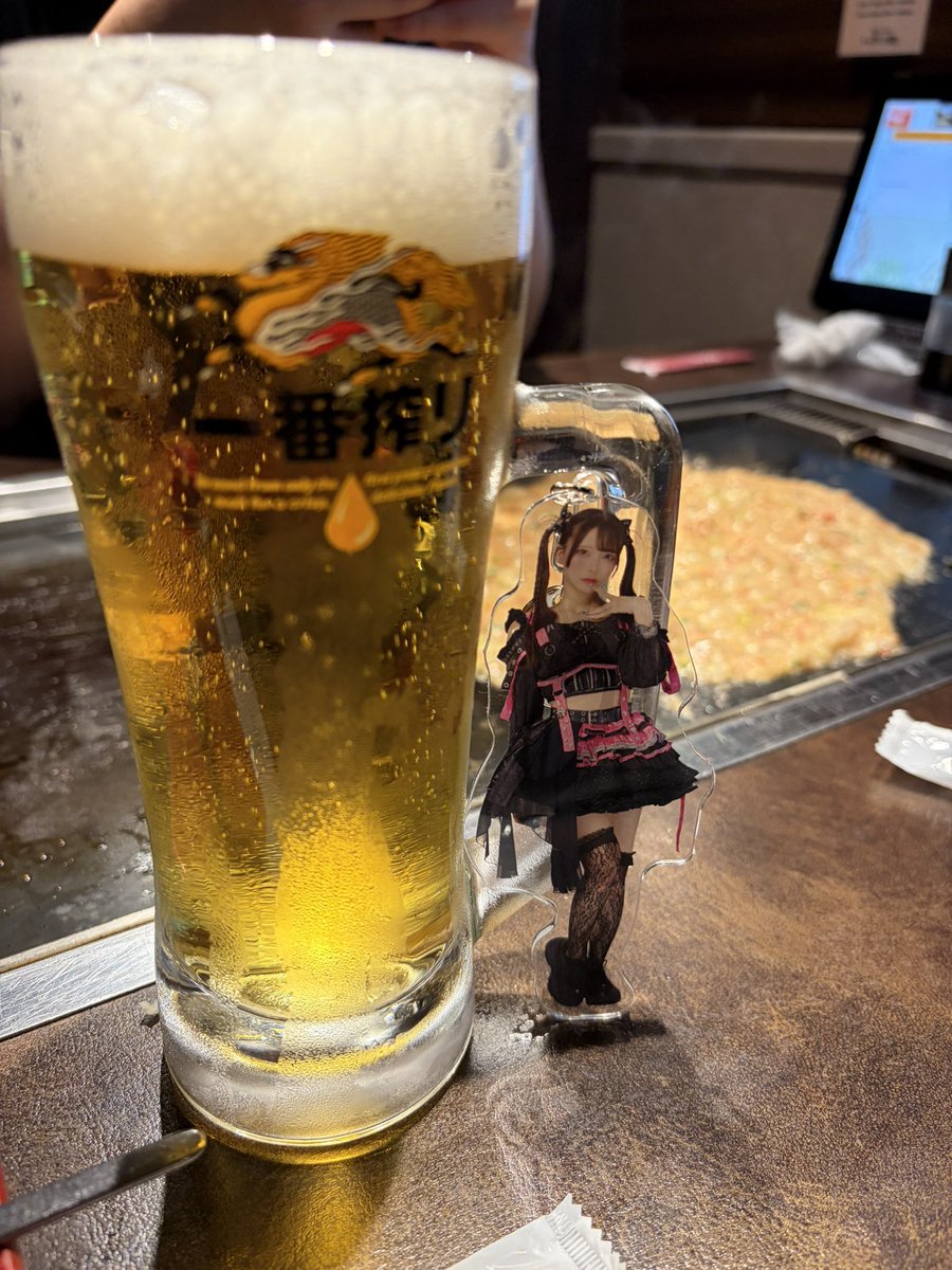 Jun__ma6's tweet photo. 隅田川花火大会にうららちゃんと潜入^_^ https://t.co/aivv3TKxYe