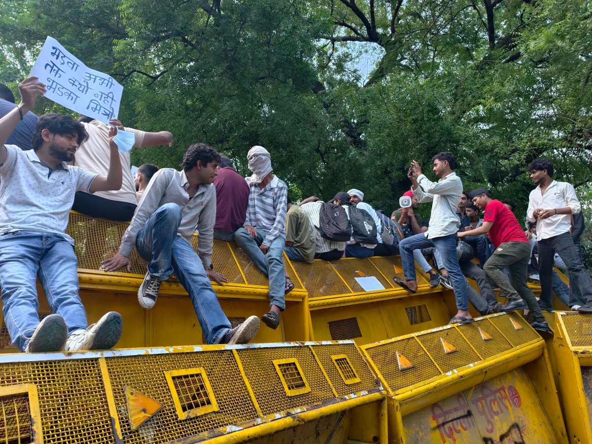 KachariDev's tweet photo. Jantar Mantar this week. https://t.co/PjKCzK93uh