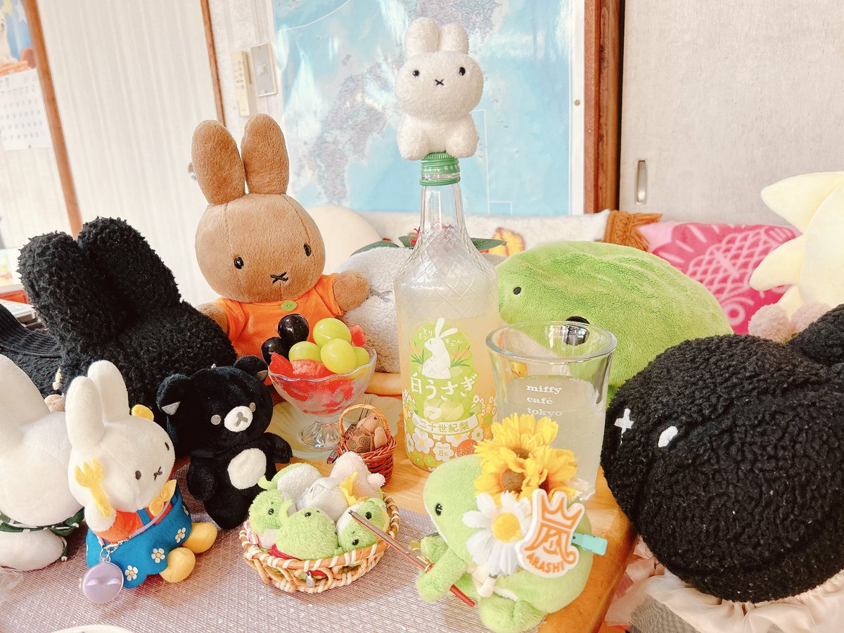 PPMRock's tweet photo. おれの白うさぎぃぃぃ🐇✨ https://t.co/9yEPk66JOR
