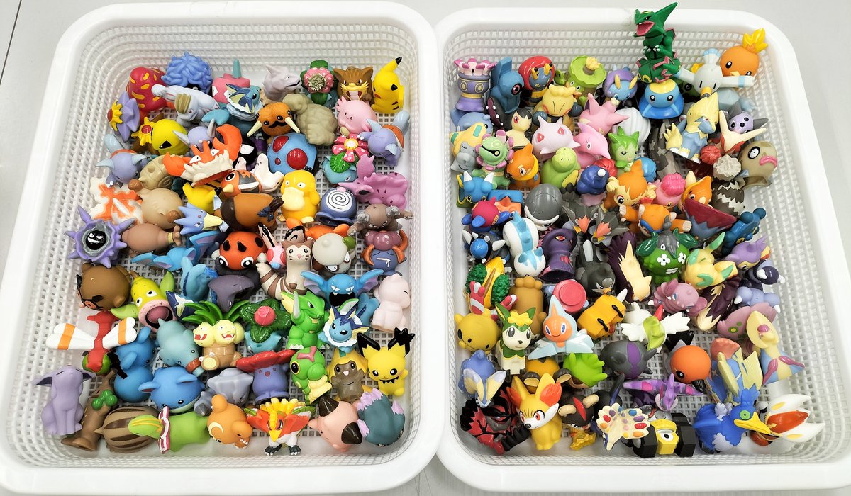 ポケモンの指人形をたくさん買取させて頂きました！ 1個110円で並べて