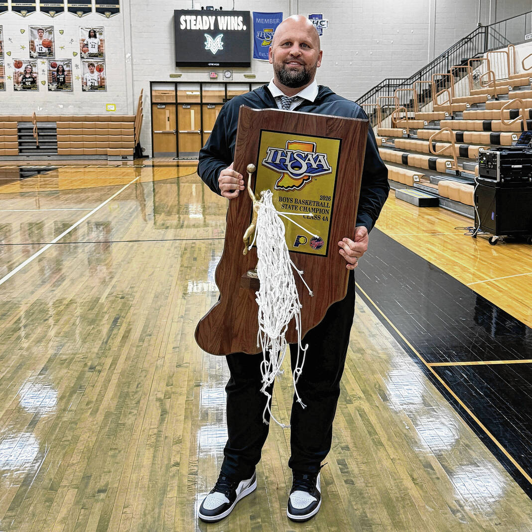 GDRsports's tweet photo. NEW VENTURE: After leading MV athletics for over a decade, Ecker starts new chapter https://t.co/ZZjoQ4f9rm https://t.co/EFZrEQrTzc