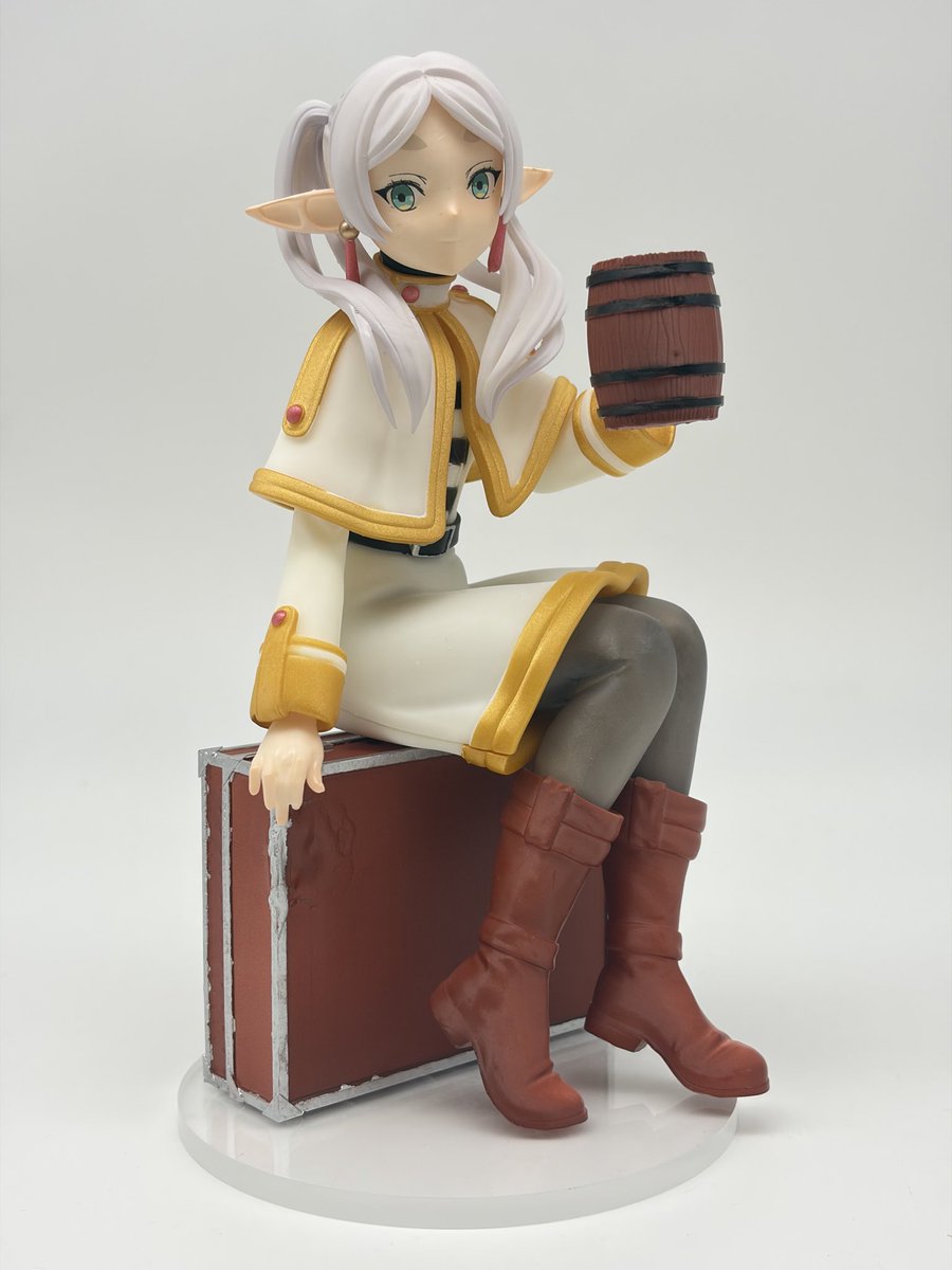 070_samao's tweet photo. 【WF2026夏】

『葬送のフリーレン』より「フリーレン」
ギリギリになりましたが、無事完成しました！

当日は下記内容で頒布いたします。

◯ フリーレン
価格：￥15,000（瞳デカール付）

・3Dプリンター出力品
・未塗装・未組立ガレージキット

#WF2026S #葬送のフリーレン https://t.co/GBn4Hoq3DD