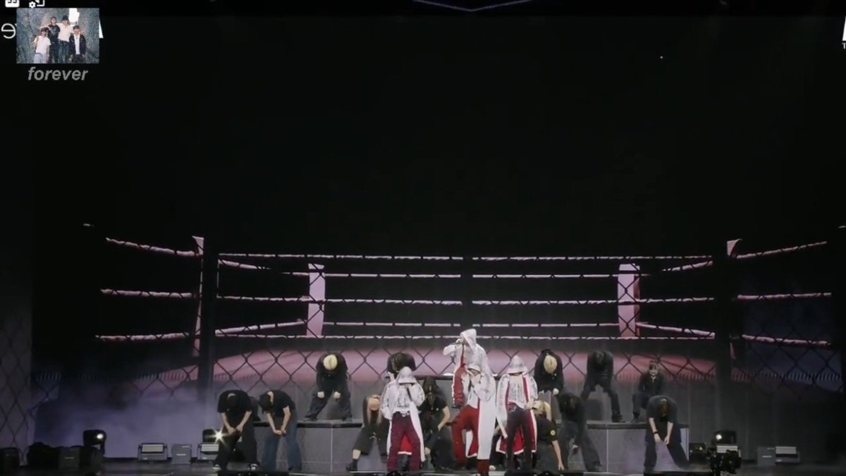 etherealarah's tweet photo. arrghhh keren banget coi performancenya, inilah yang tadi mereka maksud pake konsep boxing 😆🔥🥊
#롱샷_지배하지_KM차트어워즈
#LNGSHOT_KMA2026
#LNGSHOT #롱샷 https://t.co/HEv4ahmTgx