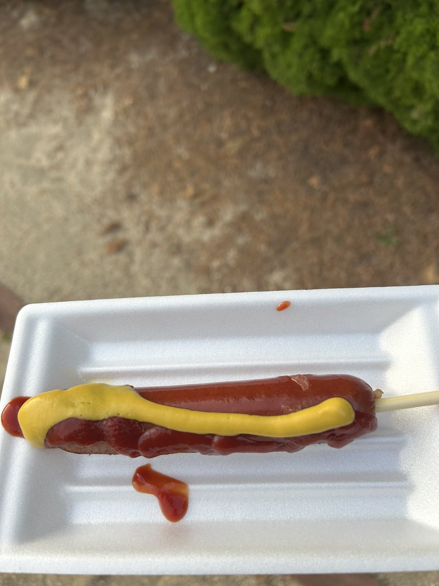 aymmj517's tweet photo. 近くの小学校🏫で夏祭り
があったので、姪っ子と
来ました😊 https://t.co/Vr8sN1cWmG