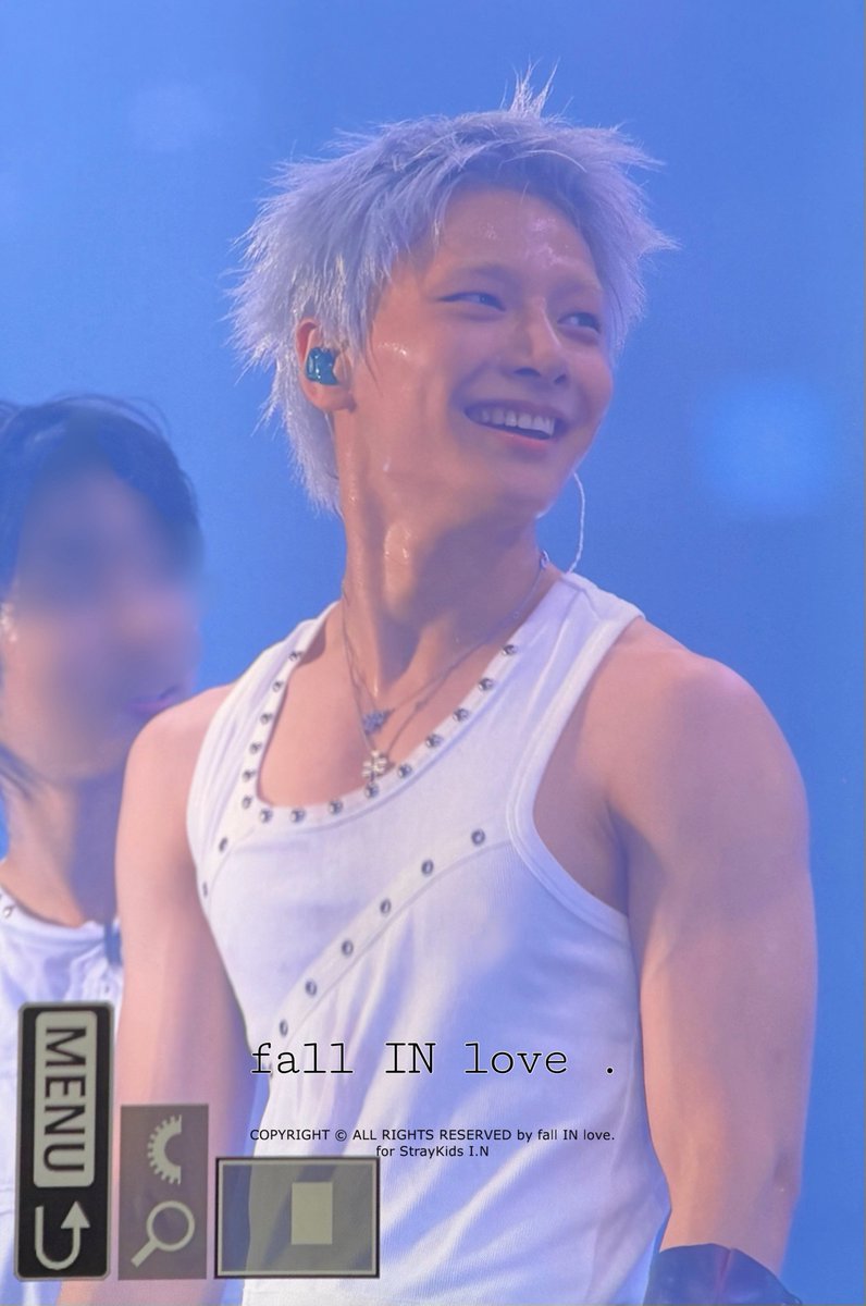 fallinlove_0208's tweet photo. 260725 RUN IT SEOUL day1 #I_N #아이엔 #양정인 #아기빵 #StrayKids #스트레이키즈
🥵🥵🥵💕 https://t.co/Fe3n5anN5H