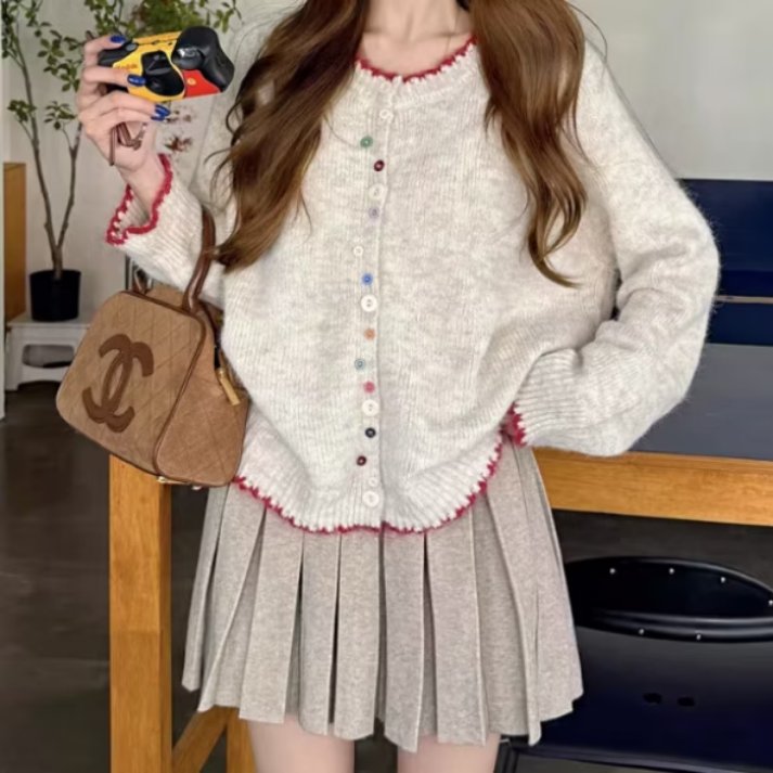 cerriesweets's tweet photo. Siapa yg suka bgt koleksi cardigan?! Ini nih cardi cantik yg cocok buat kamuuu🤩 https://t.co/tTWh2FWr2l