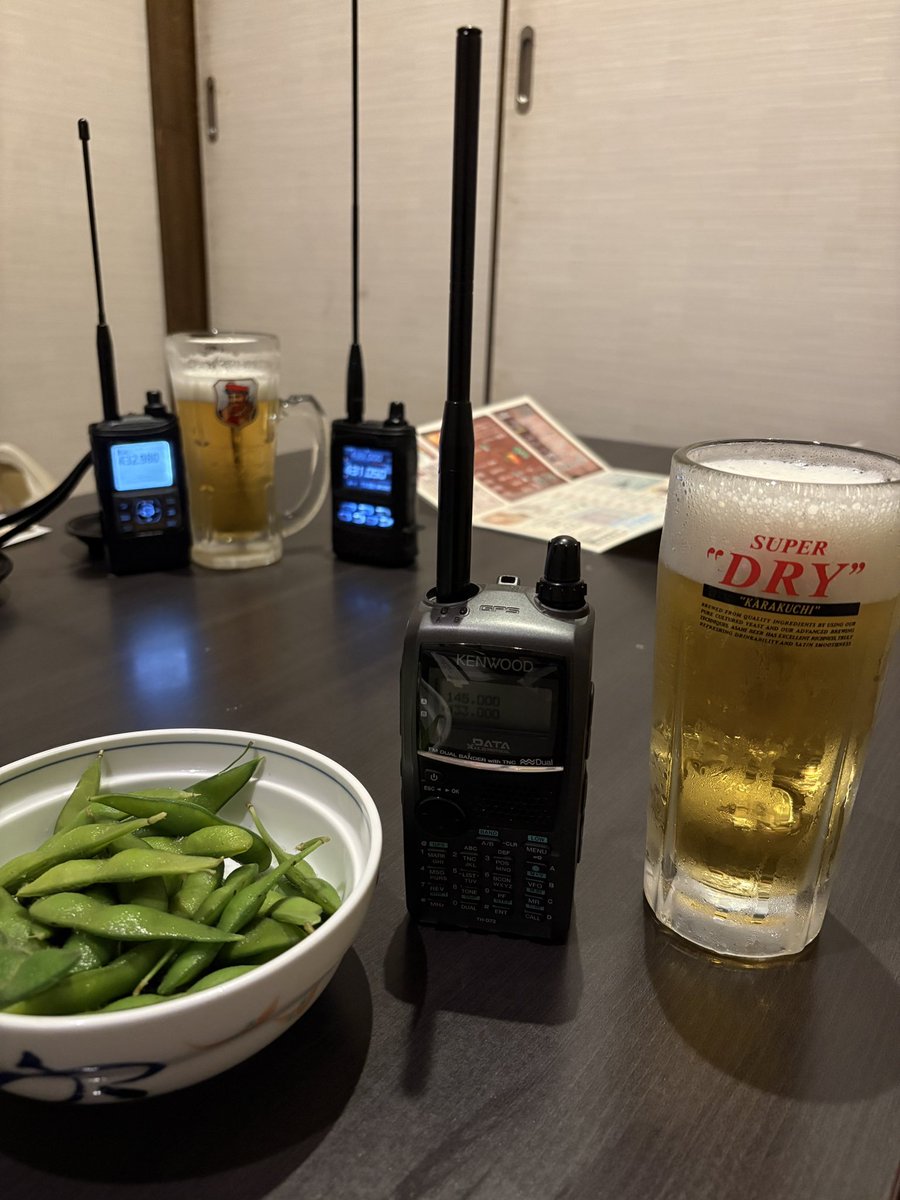 JE8MGO's tweet photo. 昨晩に引き続き今夜も呑み🍺😅今宵は某集団の明日のサマーヴァケーションの打ち合わせみたいなのw https://t.co/u8RcOO871M