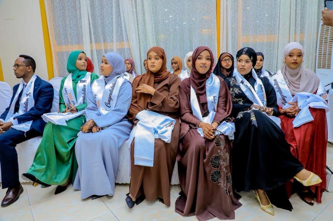 HeadBritOffice's tweet photo. Congratulations to Dr @EdnaAdan, the Edna Adan Univeristy and these 23 newly graduated doctors. A remarkable 19 are women, including the top two students. The future of #Somaliland’s health sector is being shaped by extraordinary female leaders. https://t.co/TSsvdIYPeS