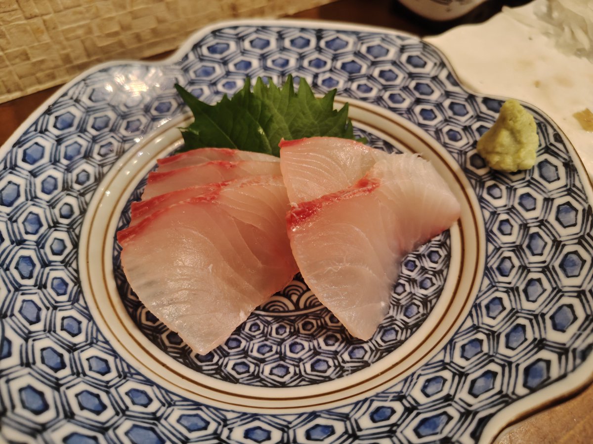 syocal's tweet photo. 盛りに乗らないなら頼むしかないヒラマサ https://t.co/G1c0Gsu5NU