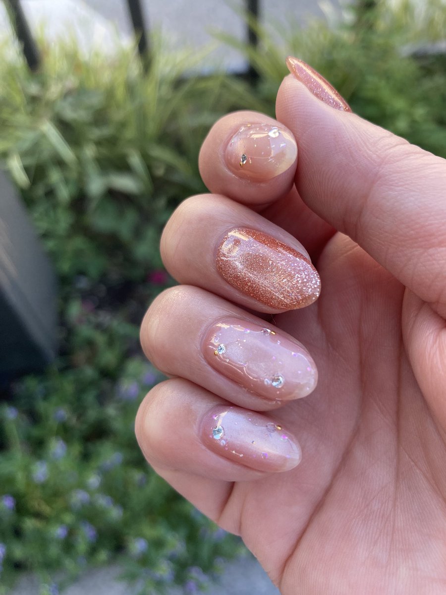 beerlady_u's tweet photo. ツキイチネイル💅
#ネイル #ねいる #ジェルネイル #パラジェル #nails #gelnail #gelpolish https://t.co/6axujuAj3h