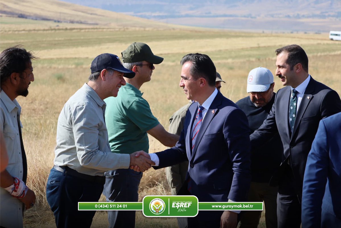 GuroymakB's tweet photo. Bitlis Valimiz Sn. Ahmet Karakaya, Belediye Başkanımız Eşref Mutlu ve İlçe Kaymakamımız Sn. Onur Aykaç eşliğinde ilçemizde bir dizi ziyaret gerçekleştirdi. 🇹🇷🤝 https://t.co/W84OqE83ER