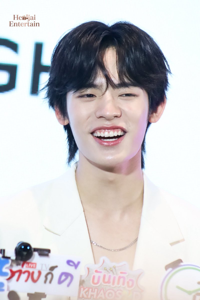 HealJaiEnt's tweet photo. บรรยากาศช่วงสัมภาษณ์ " ป๋อ ศุภการ " ในงาน Baby Bright "Chemistry of Kiss" with TEETEE-POR💄✨

BBB CHEMISTRY OF TTP
#TEETEEPORLABOFLOVE 

#TeeteePor #ตี๋ตี๋ป๋อ
#twnpich #PorSuppakarn 
#BabyBrightMakeup https://t.co/j982LtDDmJ