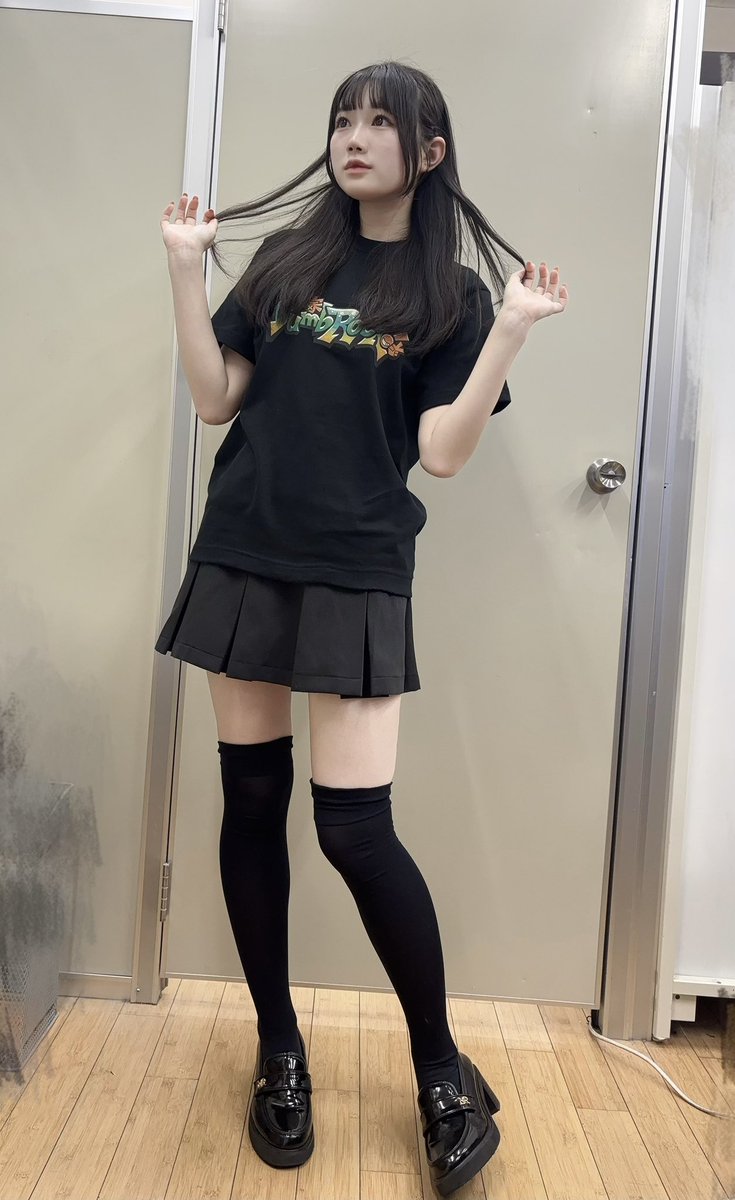 May_o_o_T's tweet photo. #家団 お渡し会@ゲーマーズ名古屋店さま

今日会って、私を幸せいっぱいにしてくださった皆さま、ありがとうございました...!!✨

本当はこちらが元気をお届けしなきゃなのに
あたたかい応援の言葉をくださったり、素敵なお召し物を見せてくださったり...

感謝で胸がいっぱい！！また会えるように頑張ります！！✌️
#バンドリ #アワーノーツ