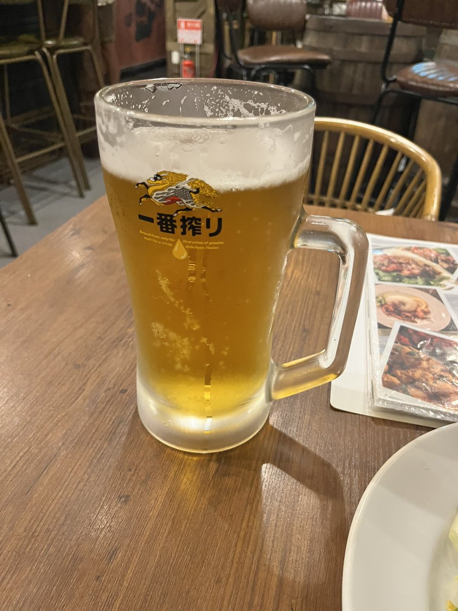 OSSAN_RACING_'s tweet photo. 今日も暑かったので、水分補給‼️
メガサイズをお願いした。 https://t.co/JctUQHSpKf