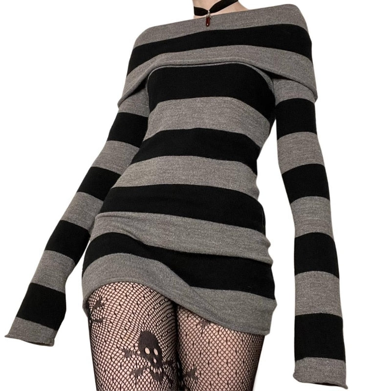 blackmail121's tweet photo. I just received 'Embers' Mini Black &amp; Grey / Red &amp; Grey Sweater Dress - Black / S by Rags n Rituals from Anonymous via Throne. Thank you! https://t.co/xkQtZXBrja #Wishlist #Throne https://t.co/GP7YU6bGgo