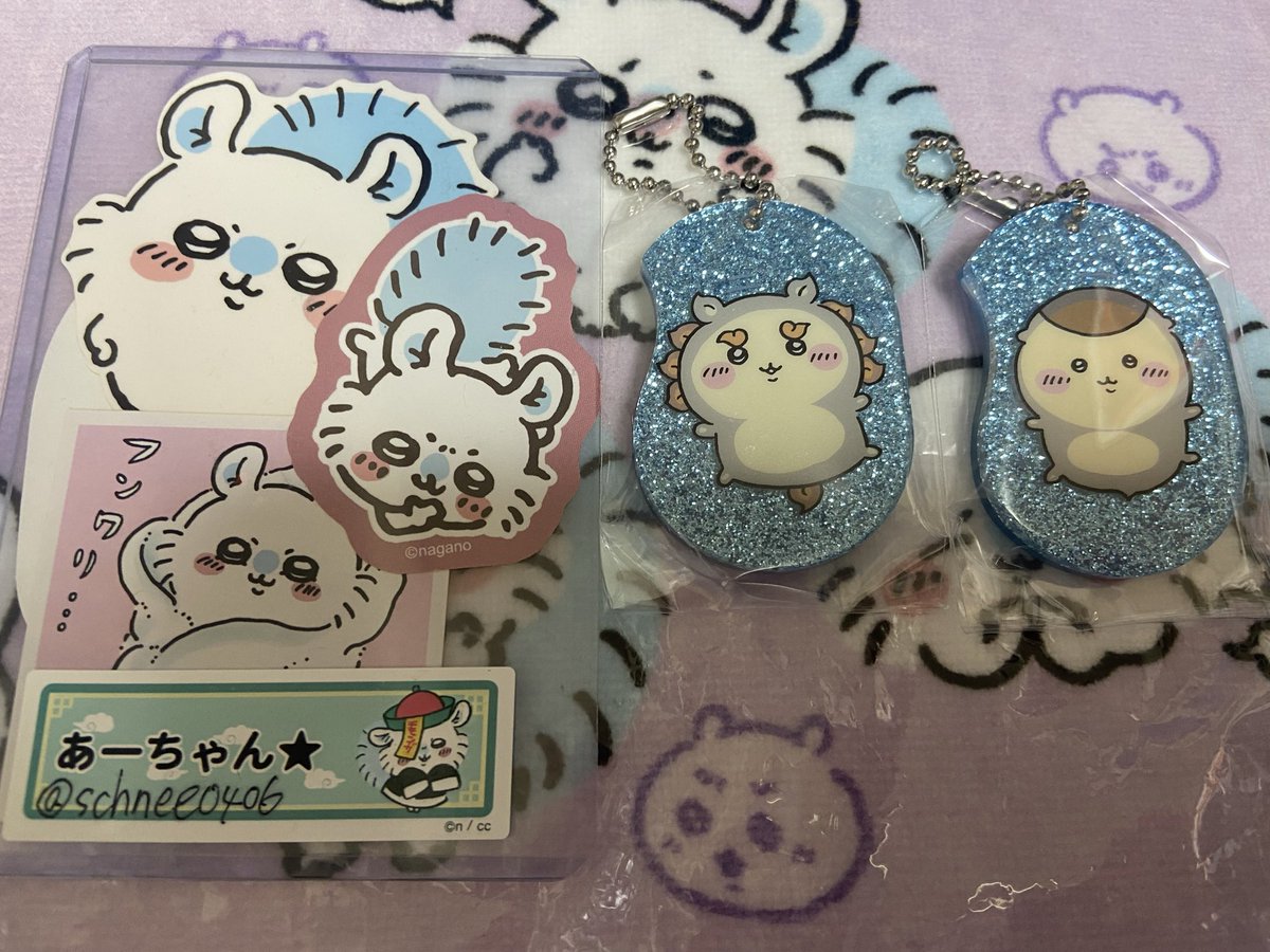 schnee0406's tweet photo. 【交換】映画ちいかわ 人魚の島のひみつ 
ラメアクリルキーホルダー アクキー

譲)くりまんじゅう シーサーセット
求)セイレーン&amp;人魚
都内池袋手渡し>郵送
ピンポイントですが宜しくお願い致します。 https://t.co/JvzQCRSoE0