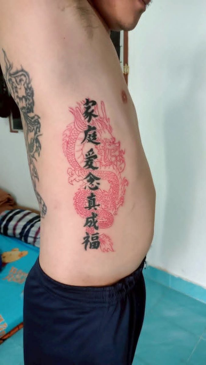 ssstattoo's tweet photo. รับสมัครนายทุน ซื้ออุปกรณ์สักให้ ราคาไม่แพงอะไรมาก อยากได้อะไรยอมให้หมด #แม่น้ำคู้ #ปลวกแดง https://t.co/1RN3ntrqON