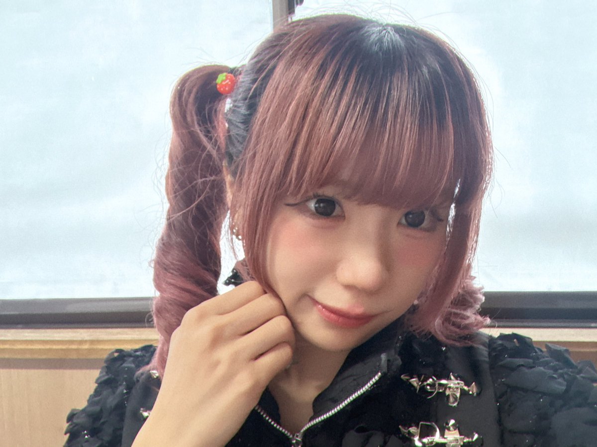 BIBI_PIGGS's tweet photo. SET YOU FREE IN KUSHIRO KIRI FESTIVAL 2026
霧フェスありがとうございました！
ほんとうにだいすき！
しあわせな気持ちでいっぱいになった！
釧路の心のあたたかさと音楽のパワーが
ぎゅっとなった最高の時間と空間でした
霧フェスだいすき！SET YOU FREEだいすき！
本当にありがとうございました🫶🏻 https://t.co/njyq95kvoa