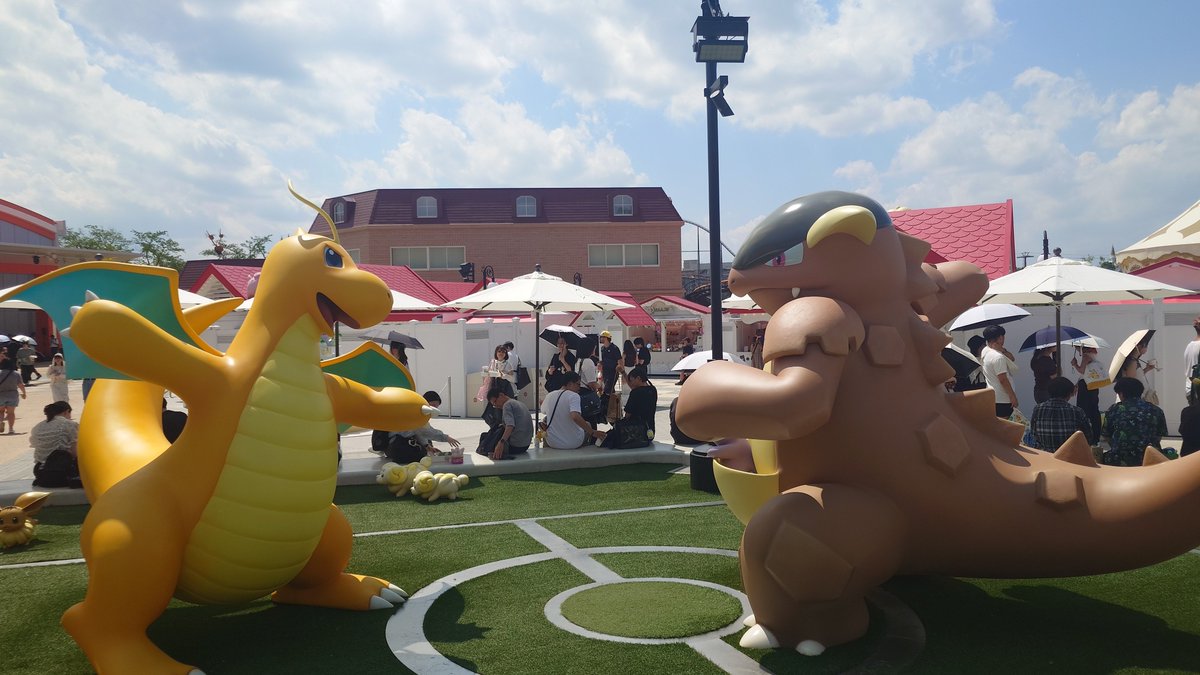 rin_yasui's tweet photo. 楽しかったー！
同じポケモンでも大きさが違ったり、目の色が違うイーブイ無事に見つけられた。次は涼しい時に来ます https://t.co/Nwxud3HQk7