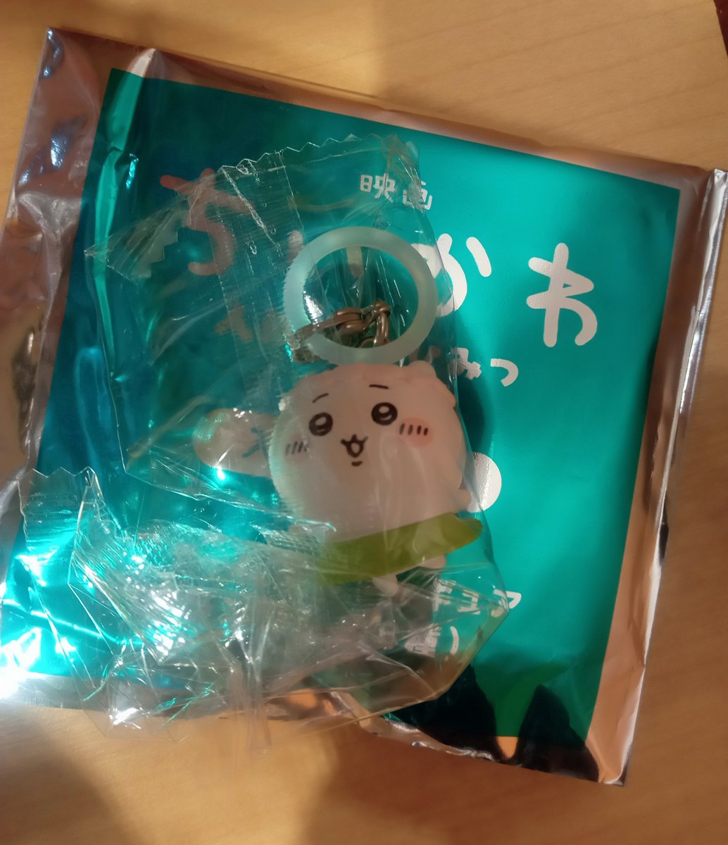 Ray__ry's tweet photo. 【交換】映画　ちいかわ　入場者特典　チャーム　ミニフィギュア

譲　ちいかわ

求　ハチワレ

ただいま札幌駅におります
大通に移動も可能です

後日札幌手渡し可
お気軽にお声がけください https://t.co/Y3dJOxNIVQ