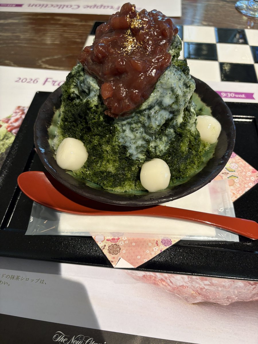 194mone's tweet photo. 華都ランチコースを食べに行きました☀️
蟹炒飯最高です😃
ホテルニューオータニ博多の八女抹茶の星の利休も食べに行きました🫡
満足👍👍 https://t.co/re0KvgYiY2