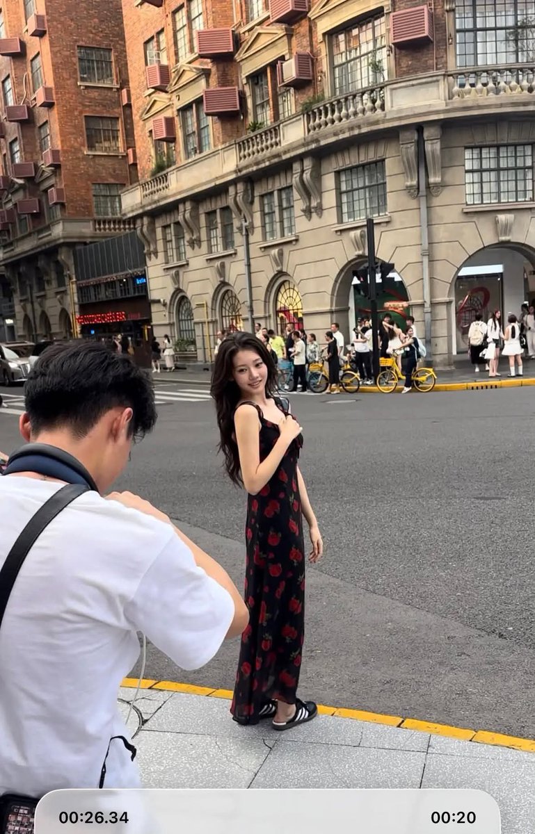 PandauRORA_Lee's tweet photo. No! how can you be so lucky like this 🤧 is this even real? #RORA so prettyy mygodd 😍 so love that dress!! will wait for more posts from you 🫶🏻

💬 I came across this post on Weibo. A fan happened to run into our little Rora and asked for permission to take her photo and share it on social media today. ❤️ She’s so incredibly pretty. 🫶🏻

cr: leesan0_0

#RORA #로라 #BABYMONSTER