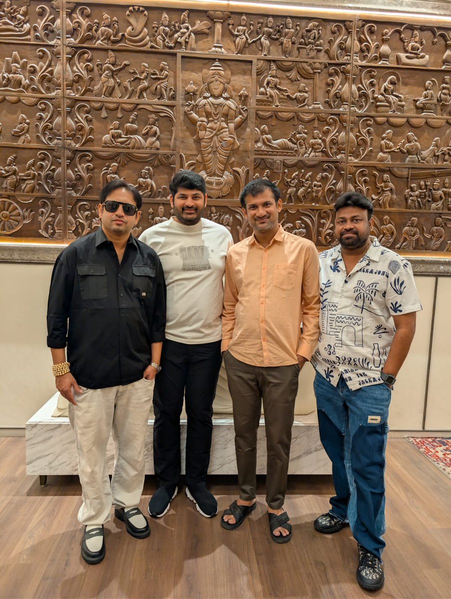 ursyathi's tweet photo. With my Producers Trio 💥❤️🔥

@SKNonline @DheeMogilineni #SaiRajesh 

#ChennaiLoveStory https://t.co/oWW8Ya0W7a