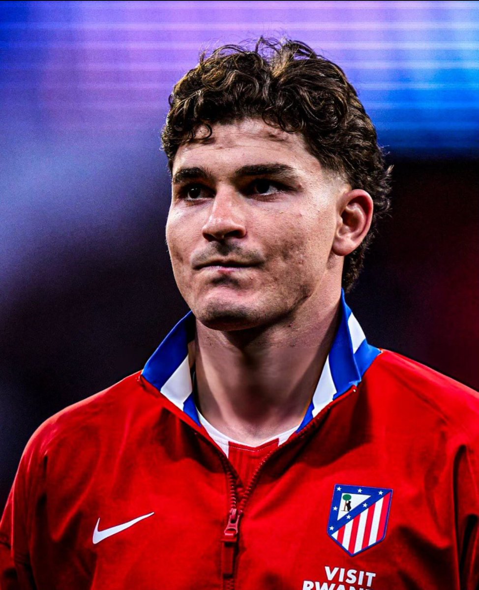 Psg_reporter's tweet photo. ❌ LE PSG A ÉCHOUÉ SUR SES 2 PRIORITÉS OFFENSIFS.

JULIAN ALVAREZ 🇦🇷 A INDIQUÉ LE MOIS DERNIER NE PAS VOULOIR REJOINDRE LE PSG. 

YAN DIOMANDE 🇨🇮 AUJOURDHUI DONNE SA PRIORITÉ ABSOLUE AU RÉAL MADRID. https://t.co/e3VCWNwPK0