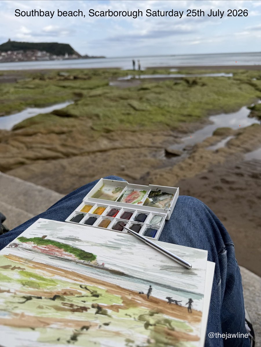 thejawline's tweet photo. Water colour sketch, south bay beach, Scarborough, North Yorkshire en Plein air #yorkshireciastenpleinair #pleinair #waterclour #sketch #outdoors #pencil #watercolour #cartridgepaper https://t.co/aVcbq4uZbO
