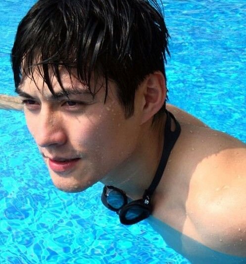 xinhyv's tweet photo. first 4 pics when u open pinterest https://t.co/pmAe9U5TvB