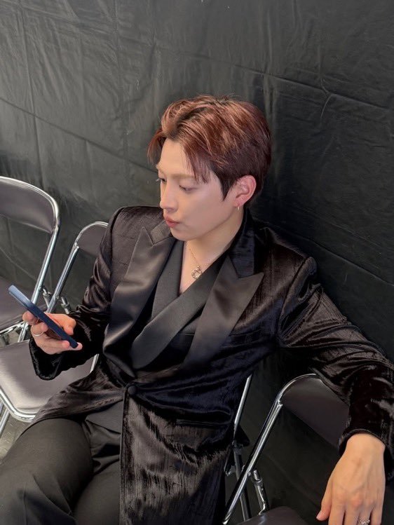 pshkhj_lv's tweet photo. 다리랑허벅지레전드쫀득말랑하시거든요, https://t.co/YKCGva1enU