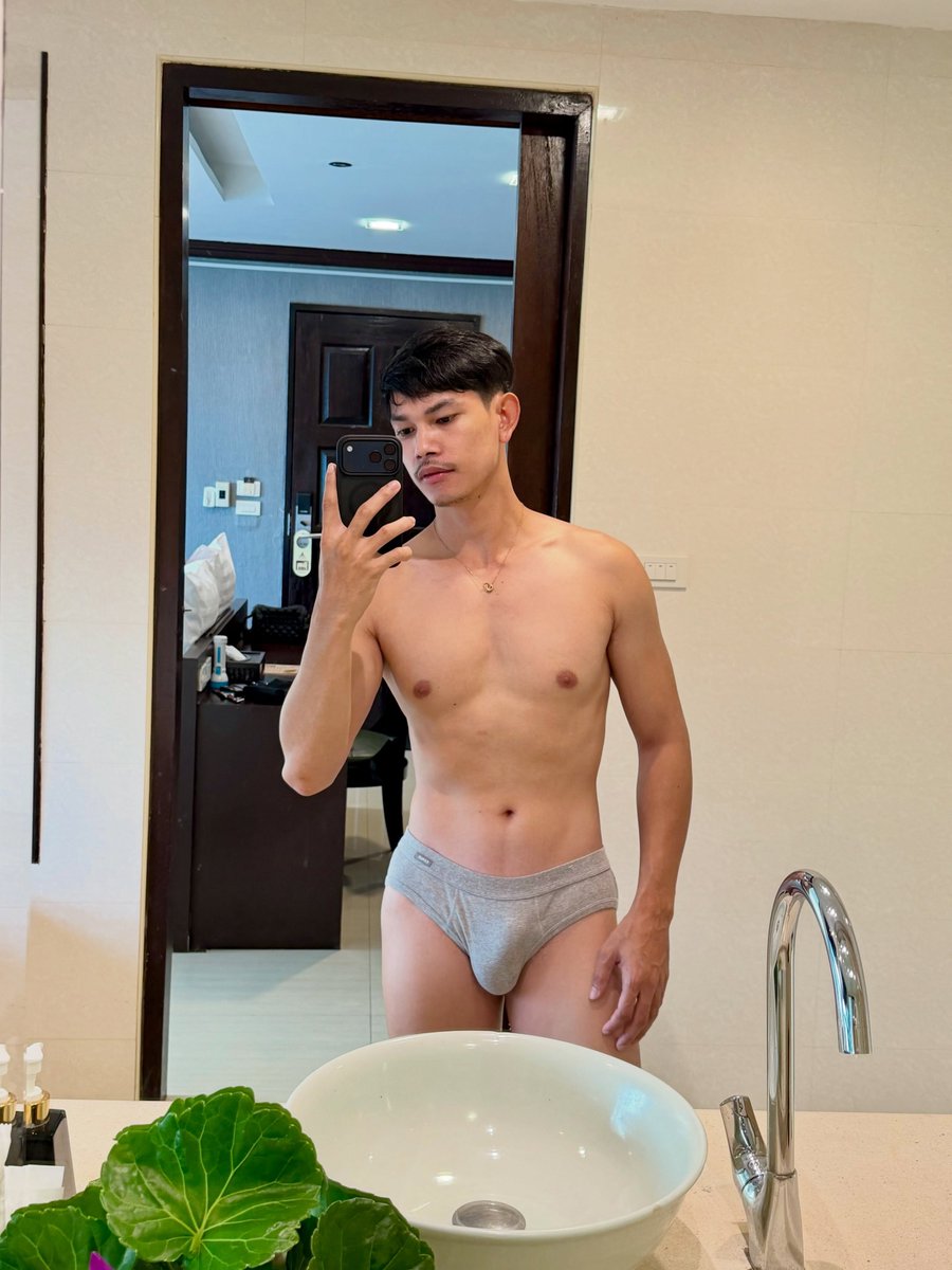 xofumile's tweet photo. OPEN PIJAT PRIA PALEMBANG📍 

- PIJAT VITALITAS
- PIJAT FULLBODY
- PIJAT KEJANTANAN
- B2B 

(PRIVASI NOMOR 1 DAN TERJAGA)

( https://t.co/ULDZPuZxHL) 

#pijatpalembang #gaypalembang
#gigolopalembang #pijatpriapalembang https://t.co/ZHogbJrU5V