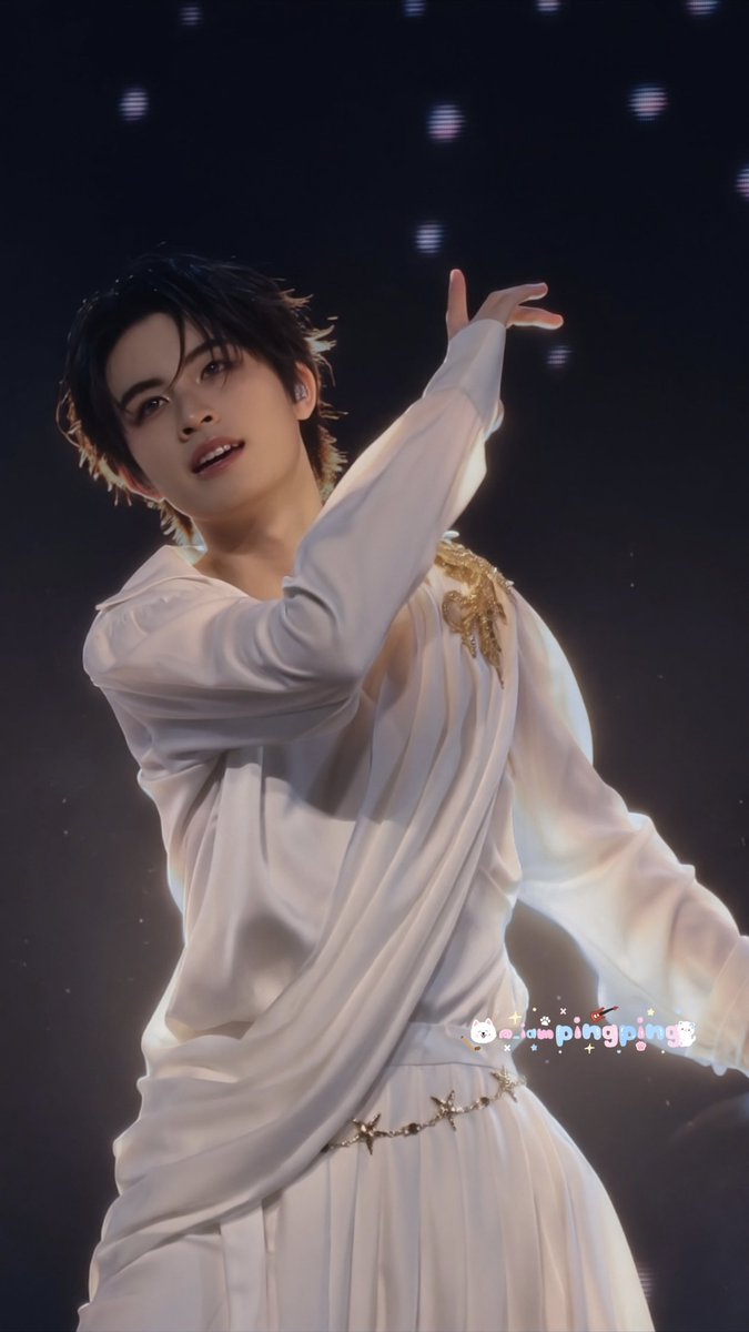 _iampingping's tweet photo. สวยจนเหมือนไม่มีอยู่จริง 🥺🙌🏻🩵✨

#AAashirakorn

#BUS_LIGHTASONE_D2
#BUS_LIGHTASONE https://t.co/T1I3RZMdJk