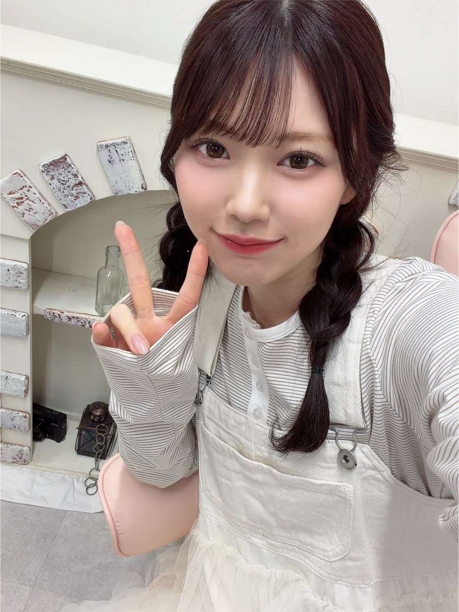 _ishikawamio_'s tweet photo. ファンクラブ限定オンチェキ会ありがとう📷 https://t.co/c6XGP3g665