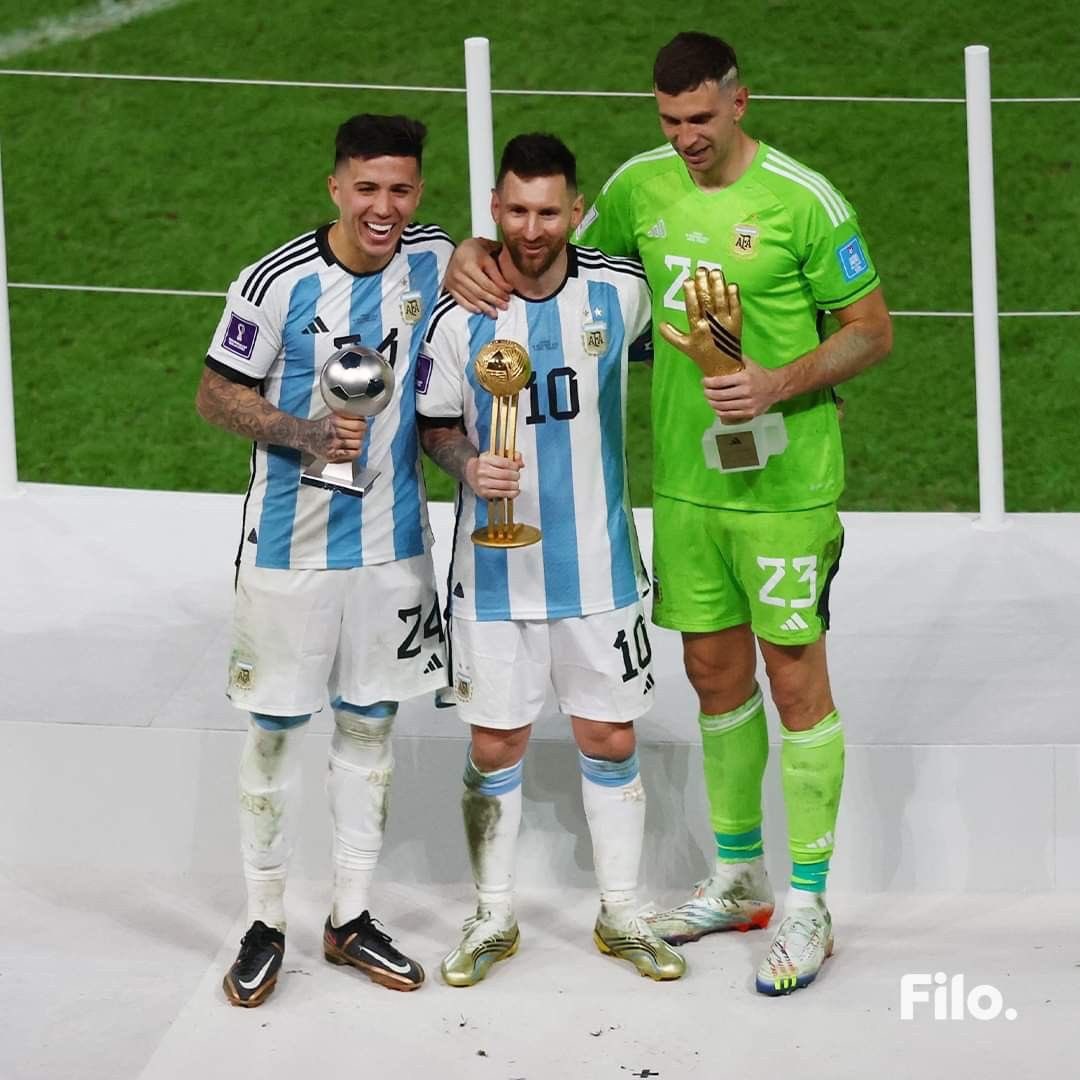 Tobs_fc's tweet photo. 🚨 STAT: Only two countries have ever done a clean sweep at the World Cup podium in football history. 

Argentina                                                          Spain https://t.co/1YMjbK9vWr