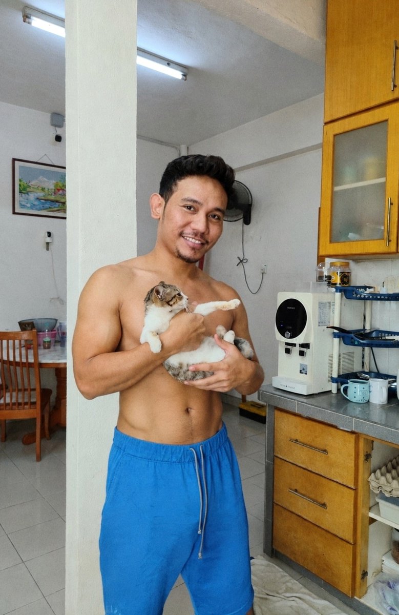 amr_zhn01's tweet photo. Boleh la kalau sapa² nak rasa, ya dak? Biasa² ja yg penting dua dua pihak puas 💦 https://t.co/SJtyYm2nAi