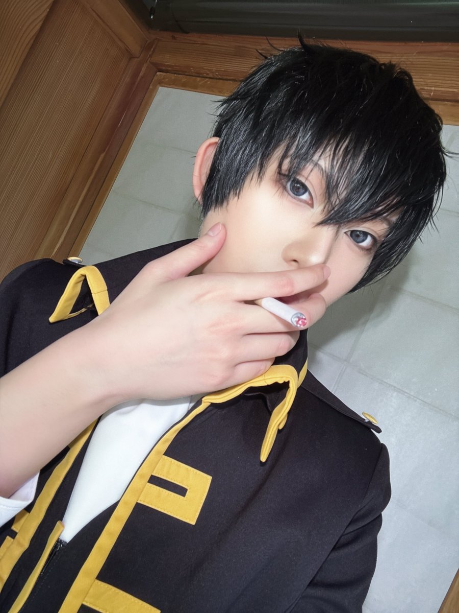 lo_0812_ru's tweet photo. ⚠︎cos
おそくほ〜
真選組併せで土方さんさせていただきました😚
とっても楽しい併せでした♪ https://t.co/bPy0yIkZux