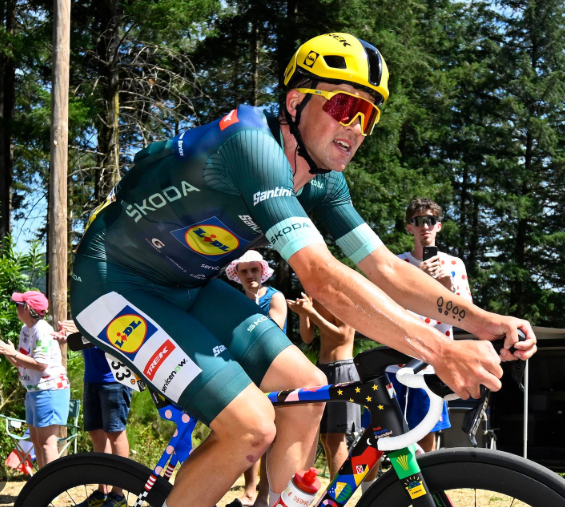 M_K_Petersen's tweet photo. Kære @Mads__Pedersen
Tak for din kampgejst, din måde at æde smerte, angribe overalt, også på bjerge uden for kategori.
Du er en mester.
Tak!
#TourDK #LeTour #TourDeFrance #TDF2026 #DKmedier https://t.co/y7dPuSclum