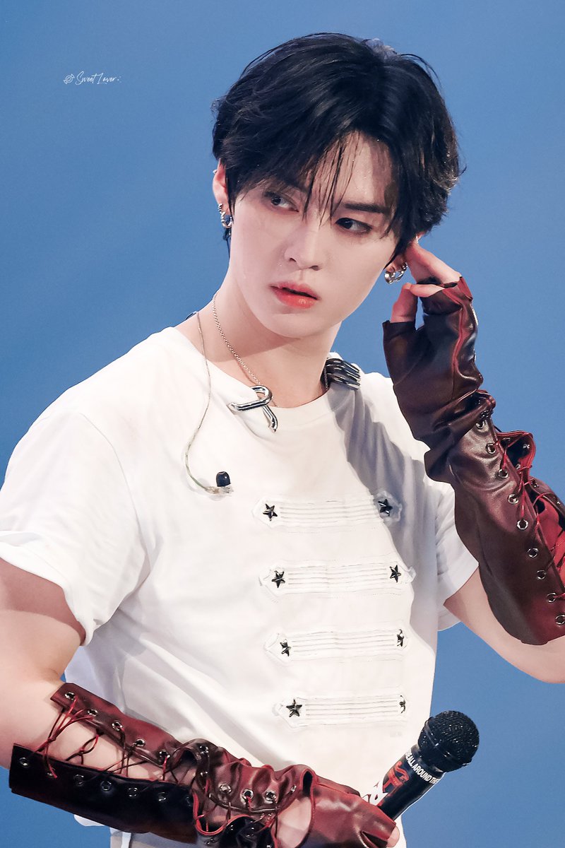SweetLover_1025's tweet photo. 260725 RUN IT Seoul D1 

#Straykids #스트레이키즈  
#Leeknow #리노 https://t.co/bcYBQOTttY