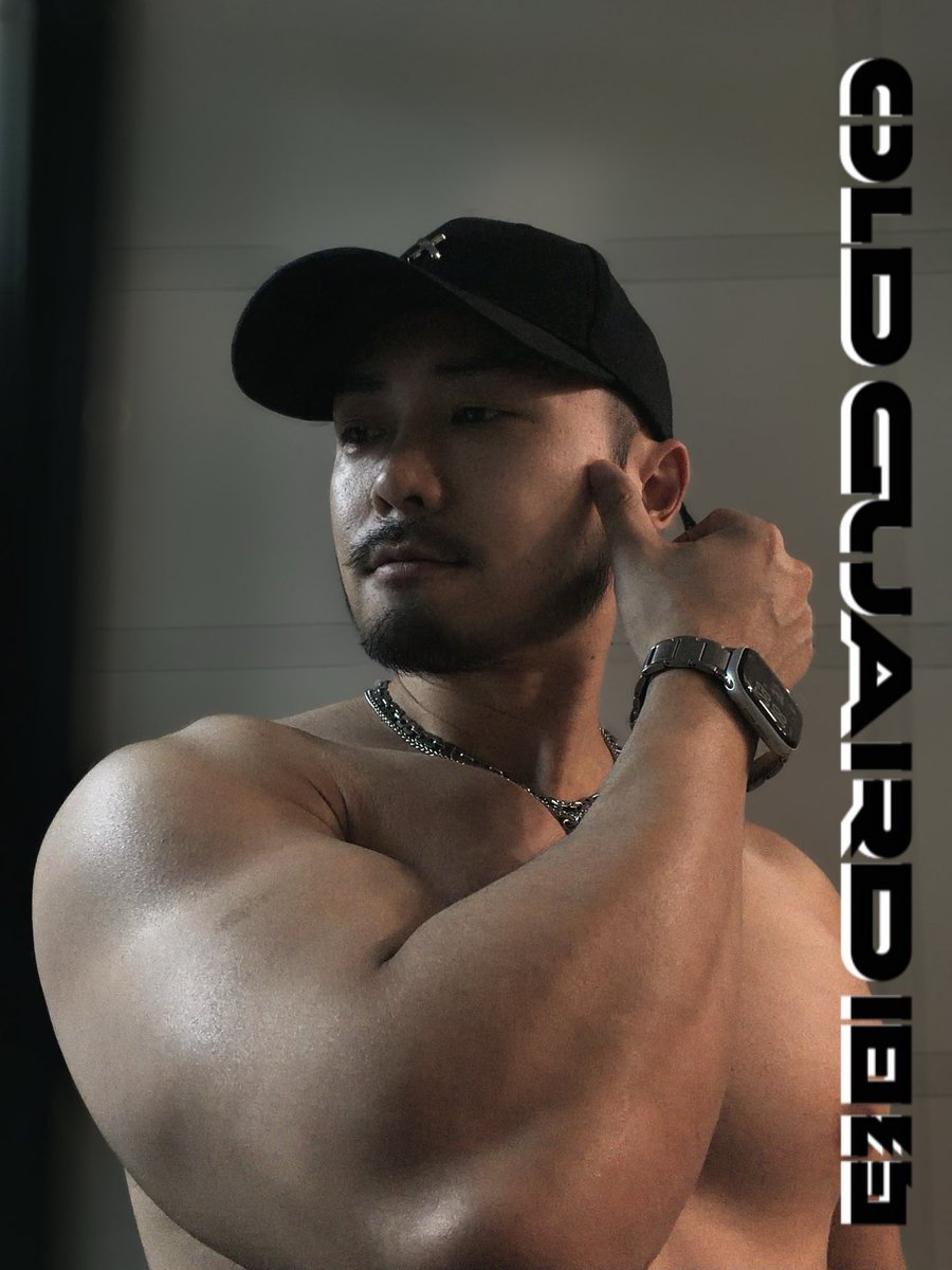 OLDGUARD007's tweet photo. ORDER GRAVITY|秩序引力 Gravitational Order Dual-Lock Necklace
【淘宝】 OLDGUARD旧约一链双生锁叠戴男士项链钛钢链轻奢日常饰品
https://t.co/4Mrii89dSW
Model @ ZUZI🎋(🍠)
#OLDGUARD旧约 #TwinLink #TitaniumSteel #DualLockNecklace #LayeredChain #一链双生 #双锁链 #男士配饰 https://t.co/RTugFAfPgQ