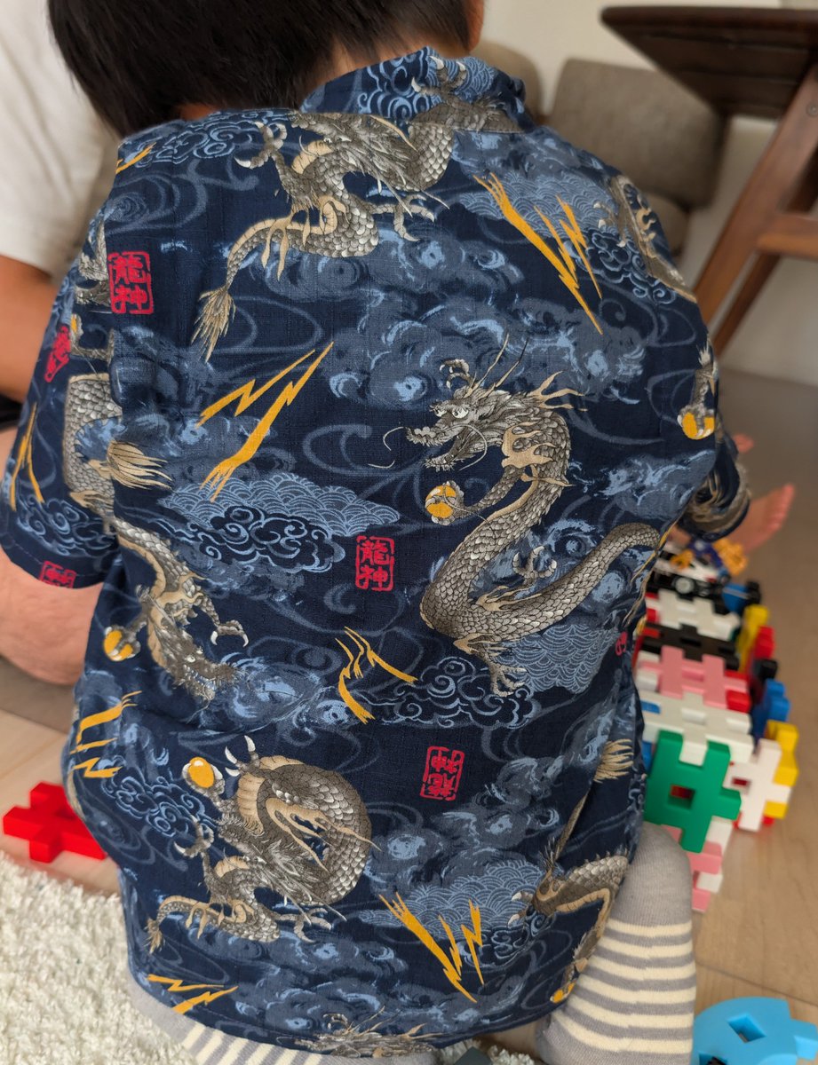 sck8de's tweet photo. なぜなのか
←買おうと思ってた
買ったやつ→ https://t.co/Y59HB630Sx