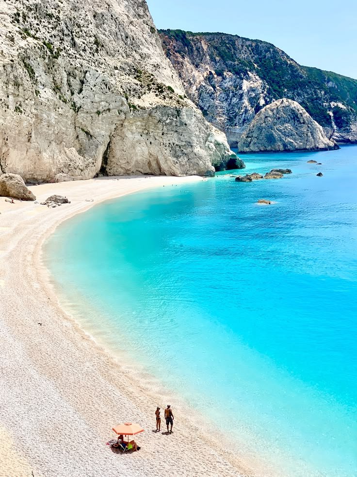 Amazingeyes89's tweet photo. 📍 Porto Katsiki, Greece 🇬🇷 https://t.co/688waQeipq