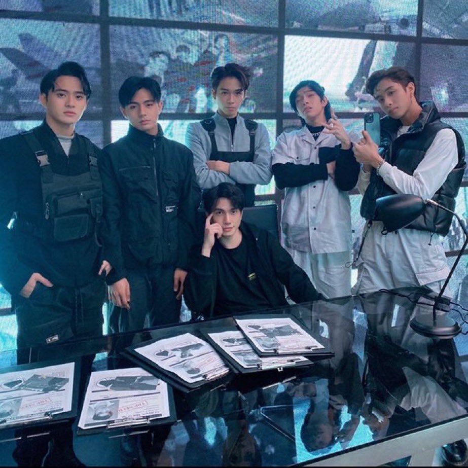 GeloNationOFC's tweet photo. Good luck sa performance tonight, ipakita nito kung sino kayo sa stage.nandito lng kami mga ACEs full support! Kayang kaya nyo yn. Break a leg!

BGYO SUBLIAN DOMINATION
#BGYO @bgyo_ph https://t.co/OmkcNvgXcO