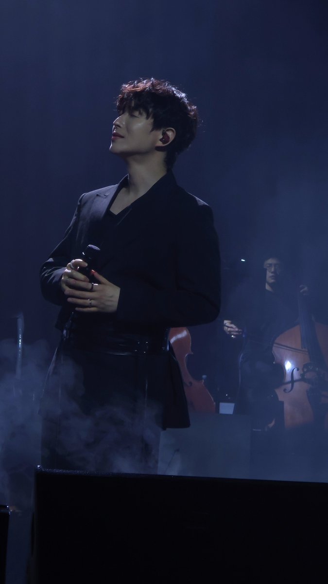 fore_trice's tweet photo. 배두훈 매우 잘생김 https://t.co/6SELLXwvoi