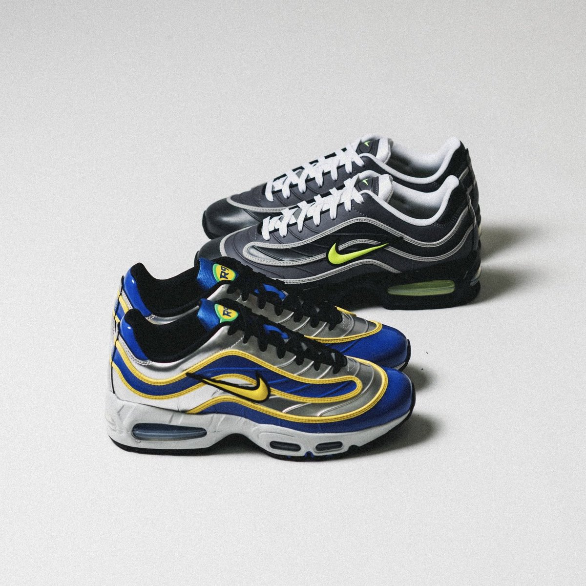 110slad's tweet photo. Nike Air Max 95 “Joga Bonito”

Colour: Black/Light Graphite/Anthracite/Neon Yellow
SKU: IO1753-003

Colour: Metallic Silver/Varsity Maize/Varsity Royal/Black
SKU: IX8646-001

📸: A+S Official https://t.co/b7Z3e7xfHW
