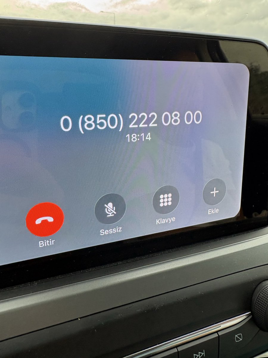 alp___erenn's tweet photo. @DenizBank tahminen ne zaman işlem yapmak için telefonla görüşebiliriz ? https://t.co/a3WzL3xd2M