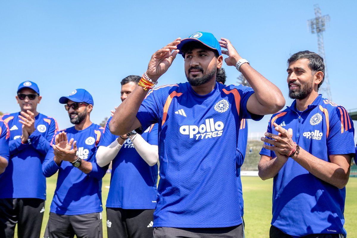 BCCI's tweet photo. A dream realized ✨

Congratulations to Yash Thakur as he is all set to make his #TeamIndia debut 👏👏

Updates ▶️ https://t.co/Z8UUziVx8d 

#ZIMvIND https://t.co/IXBuP7rOfU