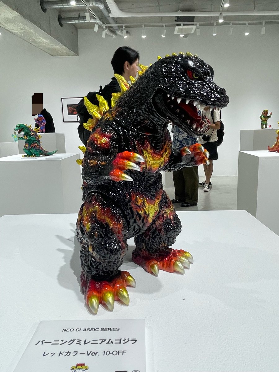 mun123563's tweet photo. NEOPLAYERONE(@neo_playerone)さんの個展、「NEOPLAYERONE EXHIBITION IN HARAJUKU」に訪問😊
バーニングミレゴジ、戦車のような雰囲気のメカゴジラ、NGカラー風のメカキングギドラ、メタルグレイモン等とカッコ良かったな〜☺️
#neoplayerone https://t.co/Uqm3ydXzI6