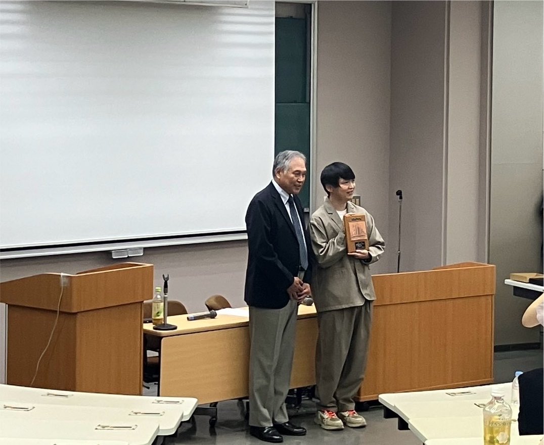 hoshinodisco88's tweet photo. 本日は昭和医科大学藤が丘病院にて口唇口蓋裂についての講演会に参加させていただきました！こういったところで自分の半生などを語らせてもらいとても光栄に思います！ありがとうございました！ https://t.co/h24qz2ydT9