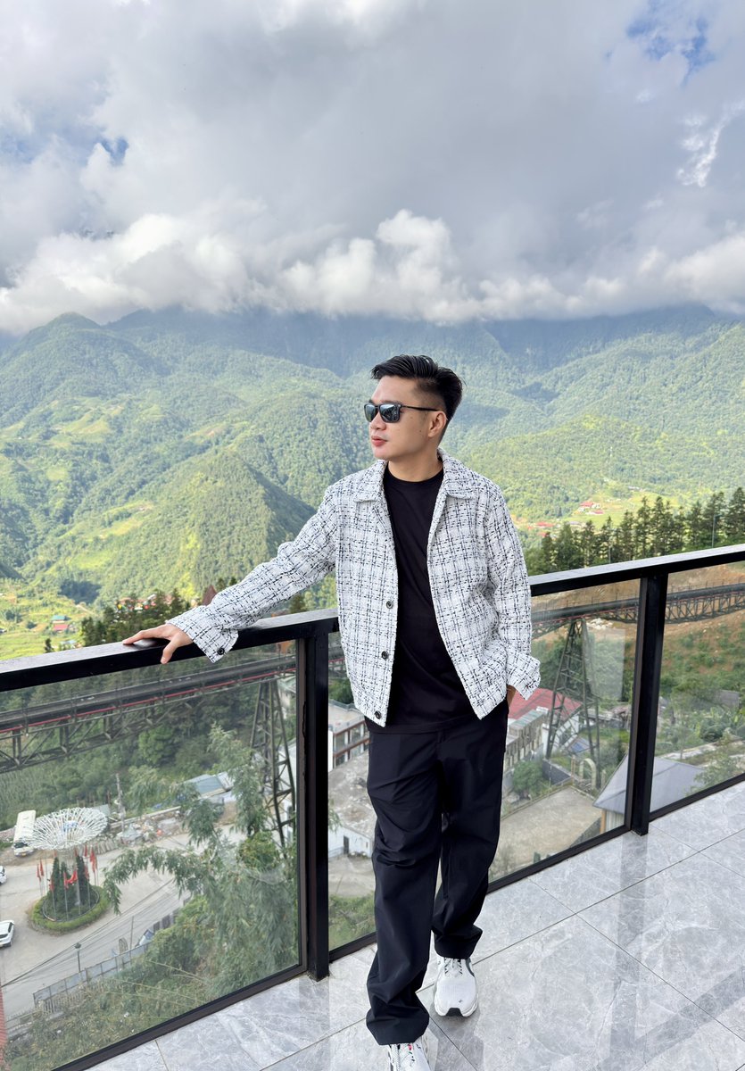 Estanique's tweet photo. 📌Sa Pa, Vietnam https://t.co/bqPAiPrpn3